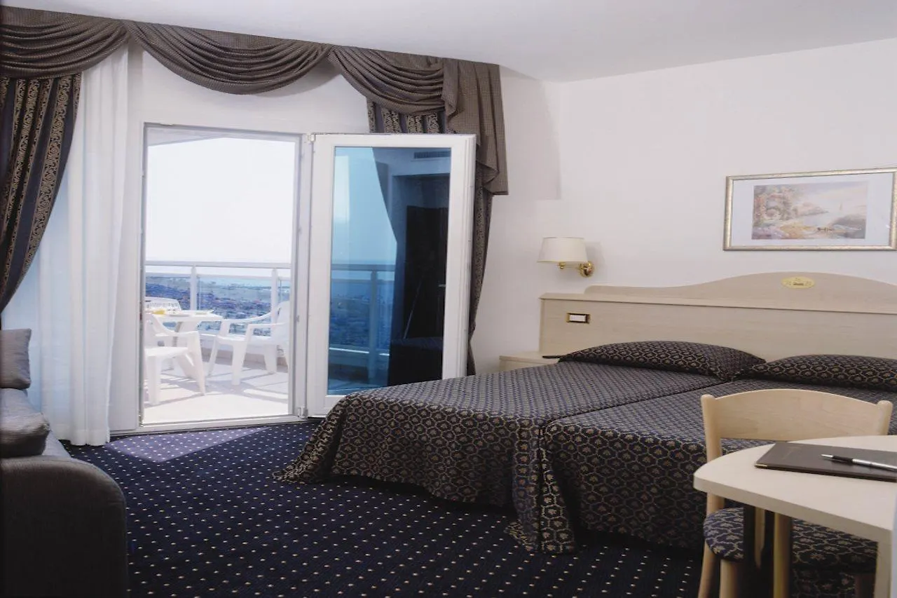 ***  Hotel Caravelle&Minicaravelle Lido di Jesolo Italy