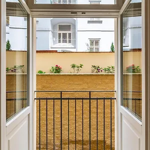 ellenőrizze a rendelkezésre állást